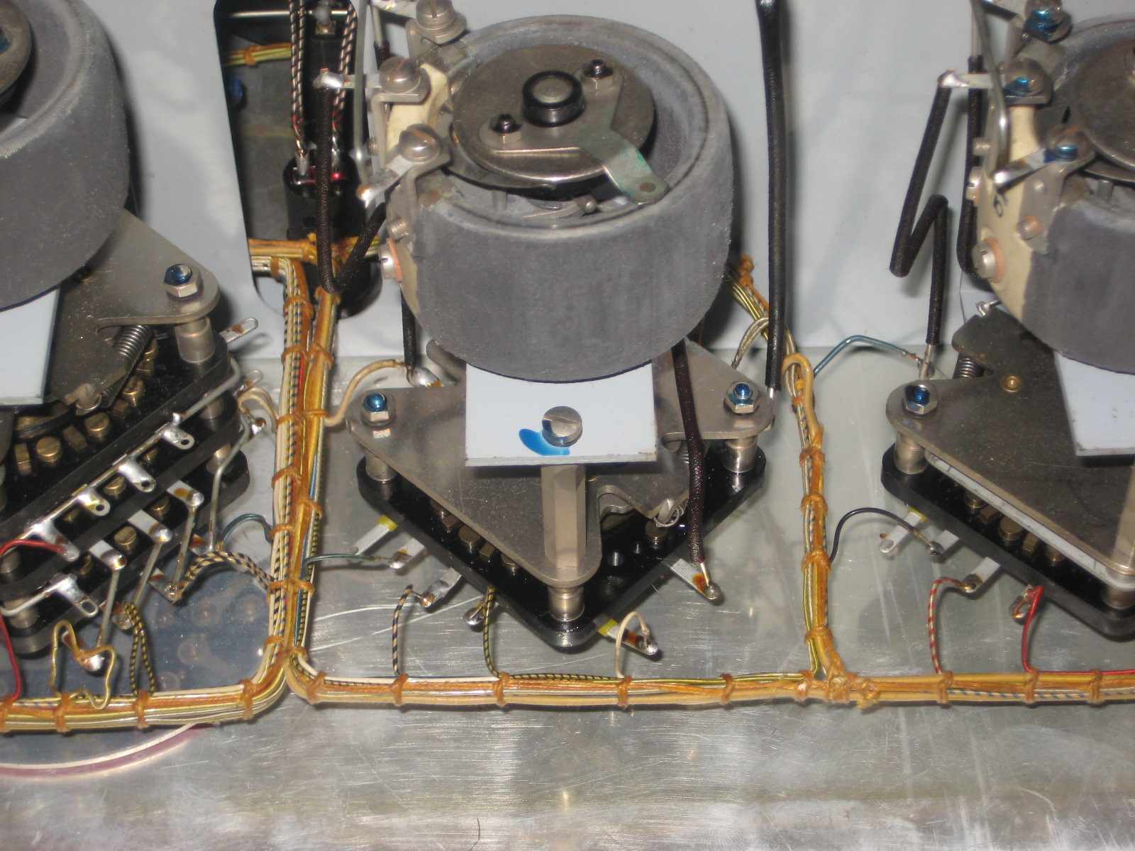 Neuberger RPM 370 RPM370 tube tester Röhrenprüfgerät Röhrentester RPM270 RPM400
