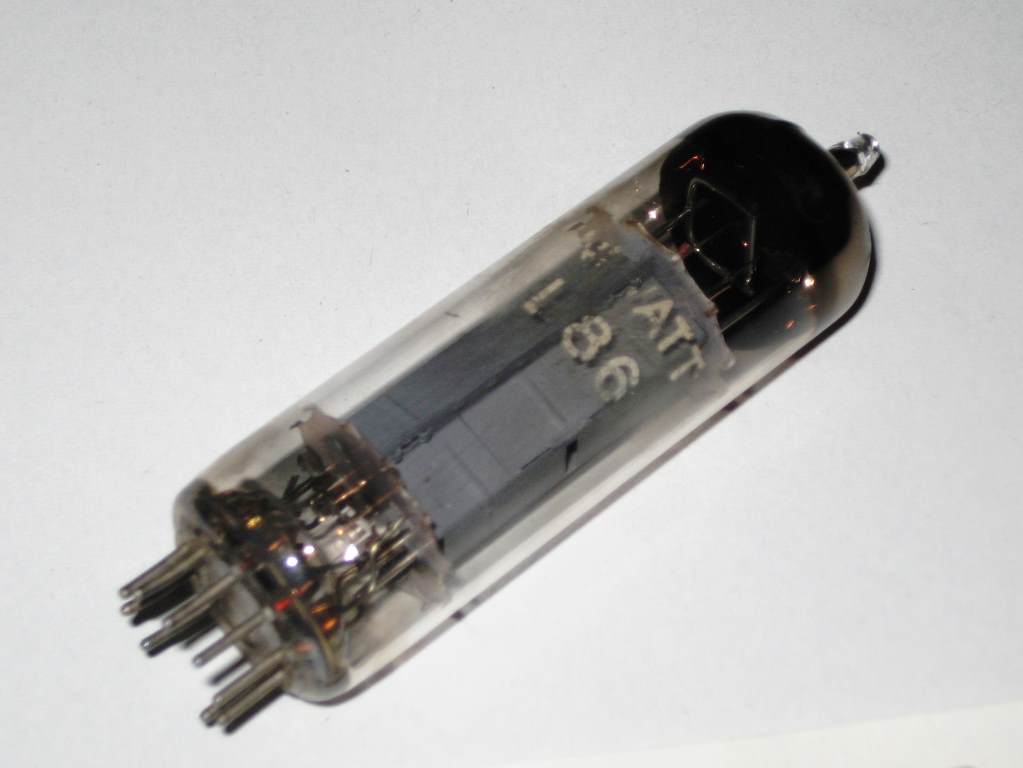 Siemens Telefunken Valvo Mullard ECL82 ECL 82 6BM8 Tube Rhre